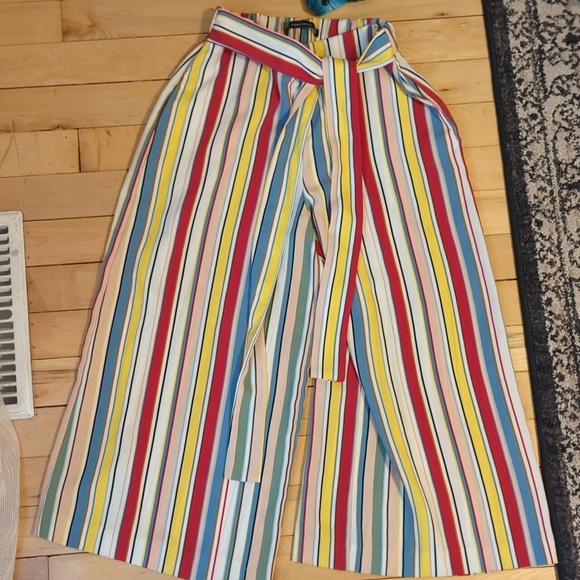 Wide legged summer pant - Picture 2 of 2